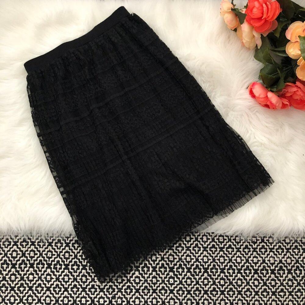Black Lace Midi Pleated Skirt Joe B